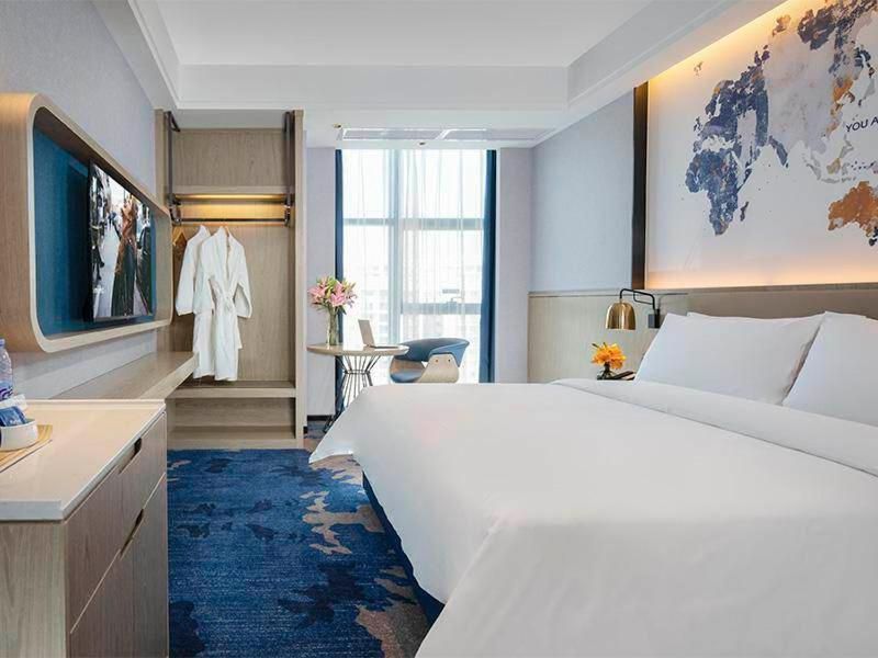 WH -Light Enjoyment Bed Room