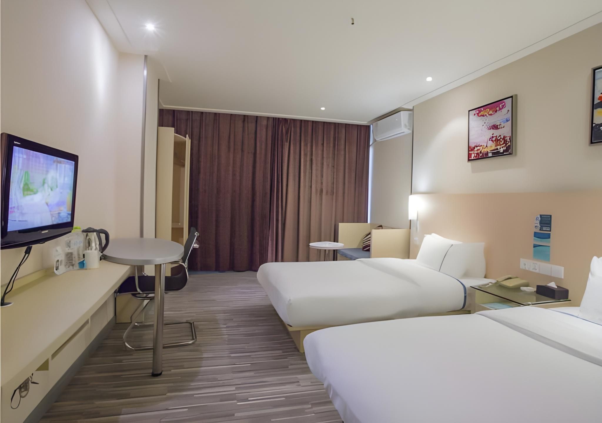 City Comfort Inn Dongxing National Trade Port Dossen - Business Twin Room 3
