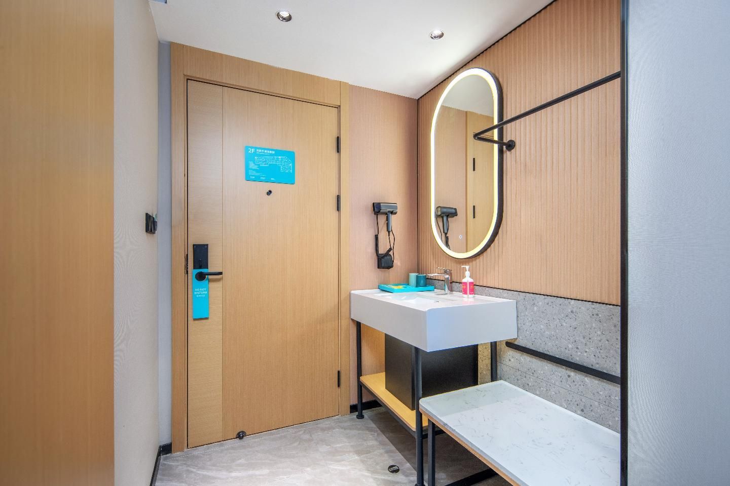 City Comfort Inn Liupanshui Baihe Park Dossen - Standard Twin Room 2