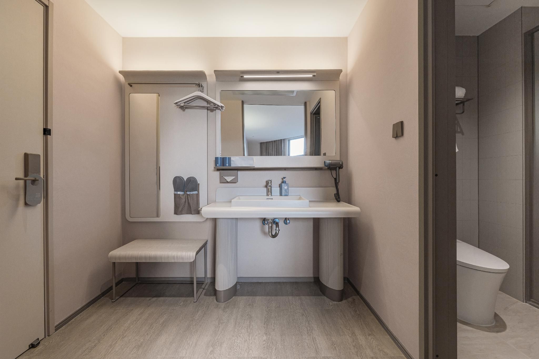 Hanting Hotel Liupanshui Zhongshan District Government Queen Superior Room 3