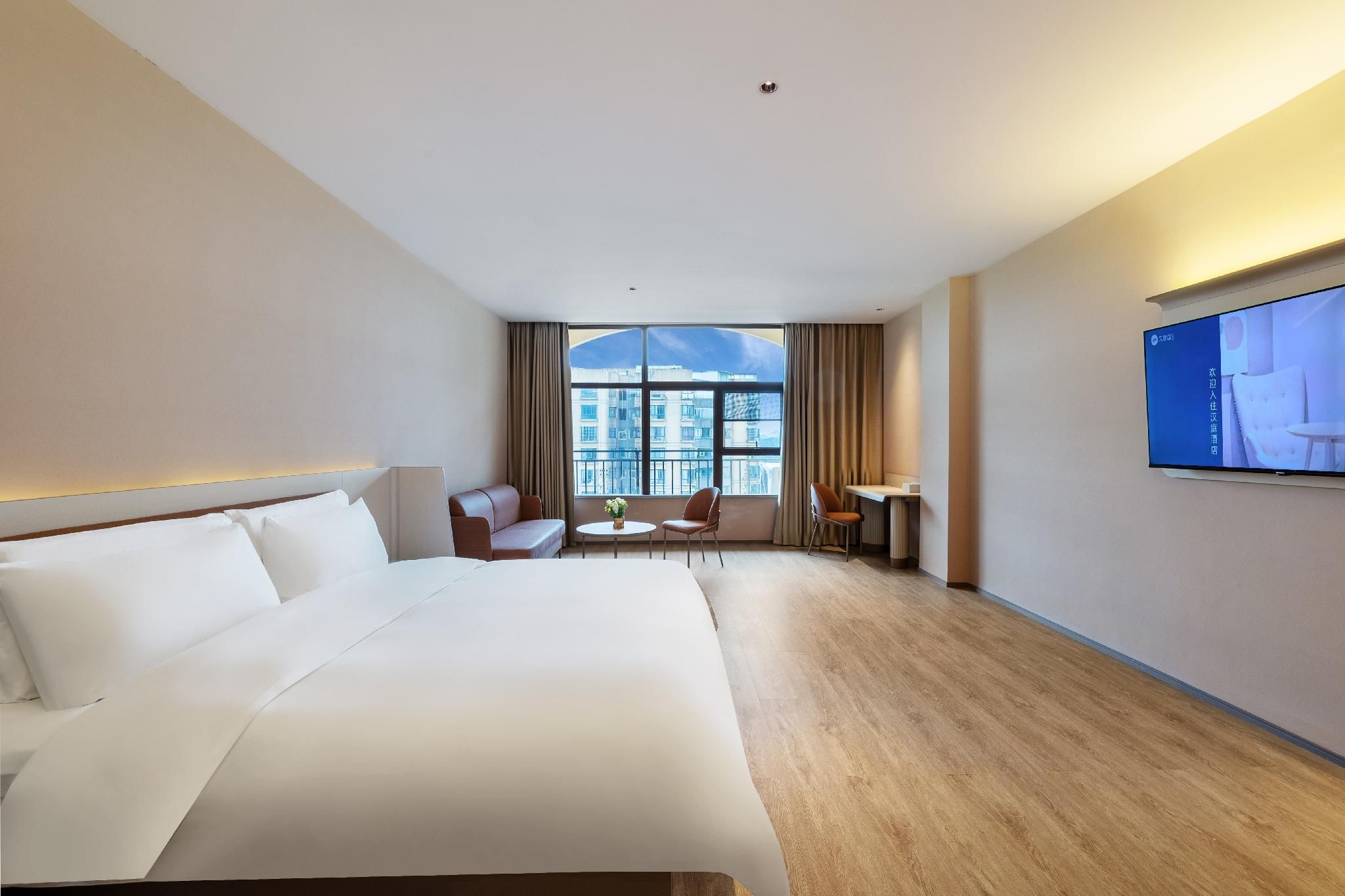 Business Queen Bed Room