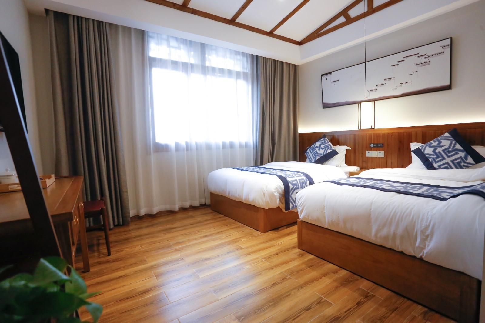 Clean & Warm Twin Room