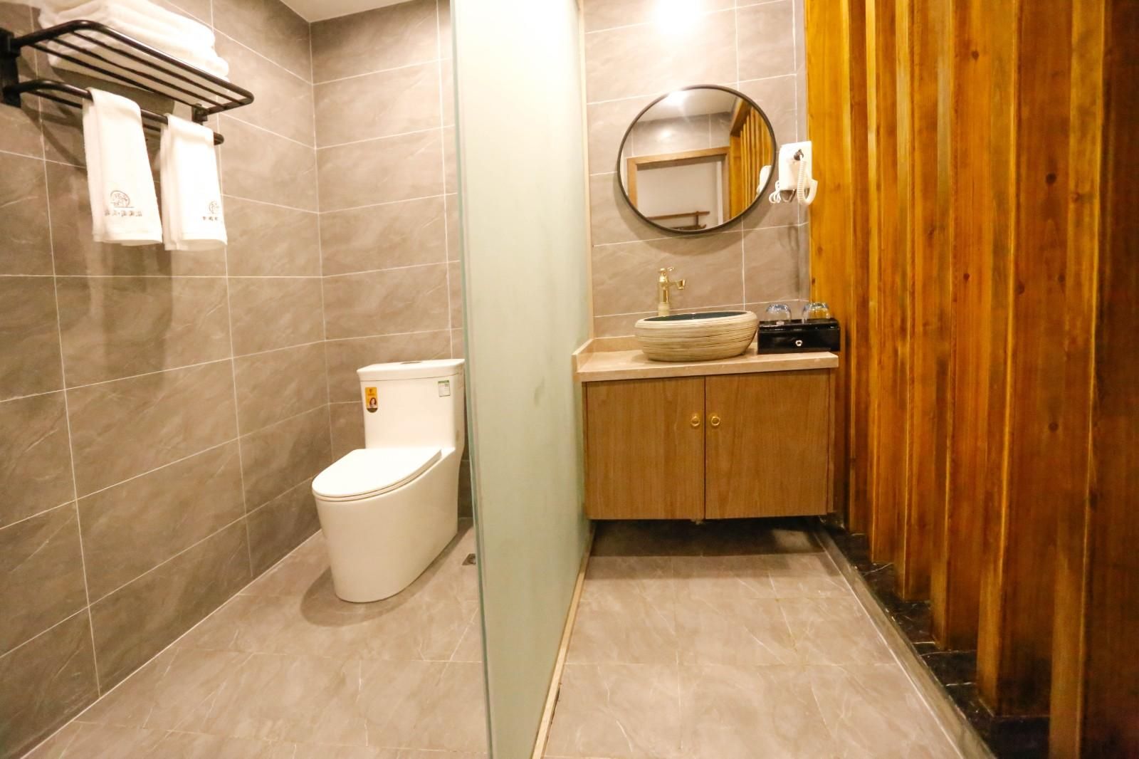 Floral Hotel Furong Town Juxiange Lvyue - Balcony Bed Room 3