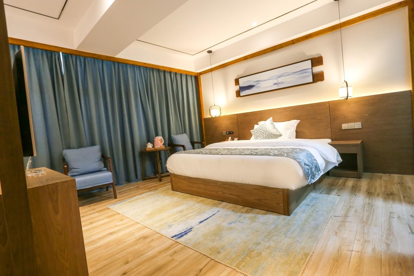 Floral Hotel Furong Town Juxiange Deluxe Family Kids 2