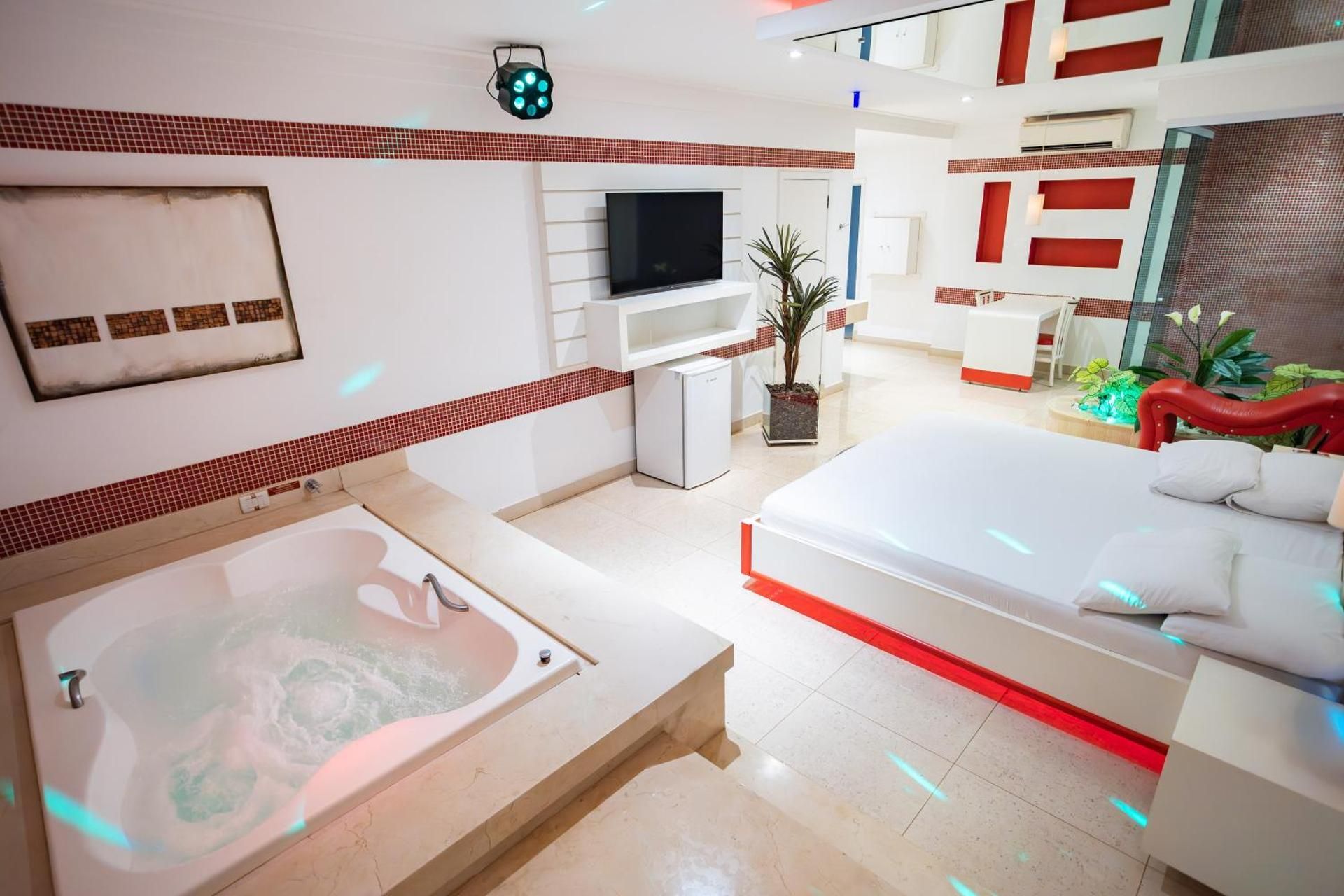 Suite with Spa Bath