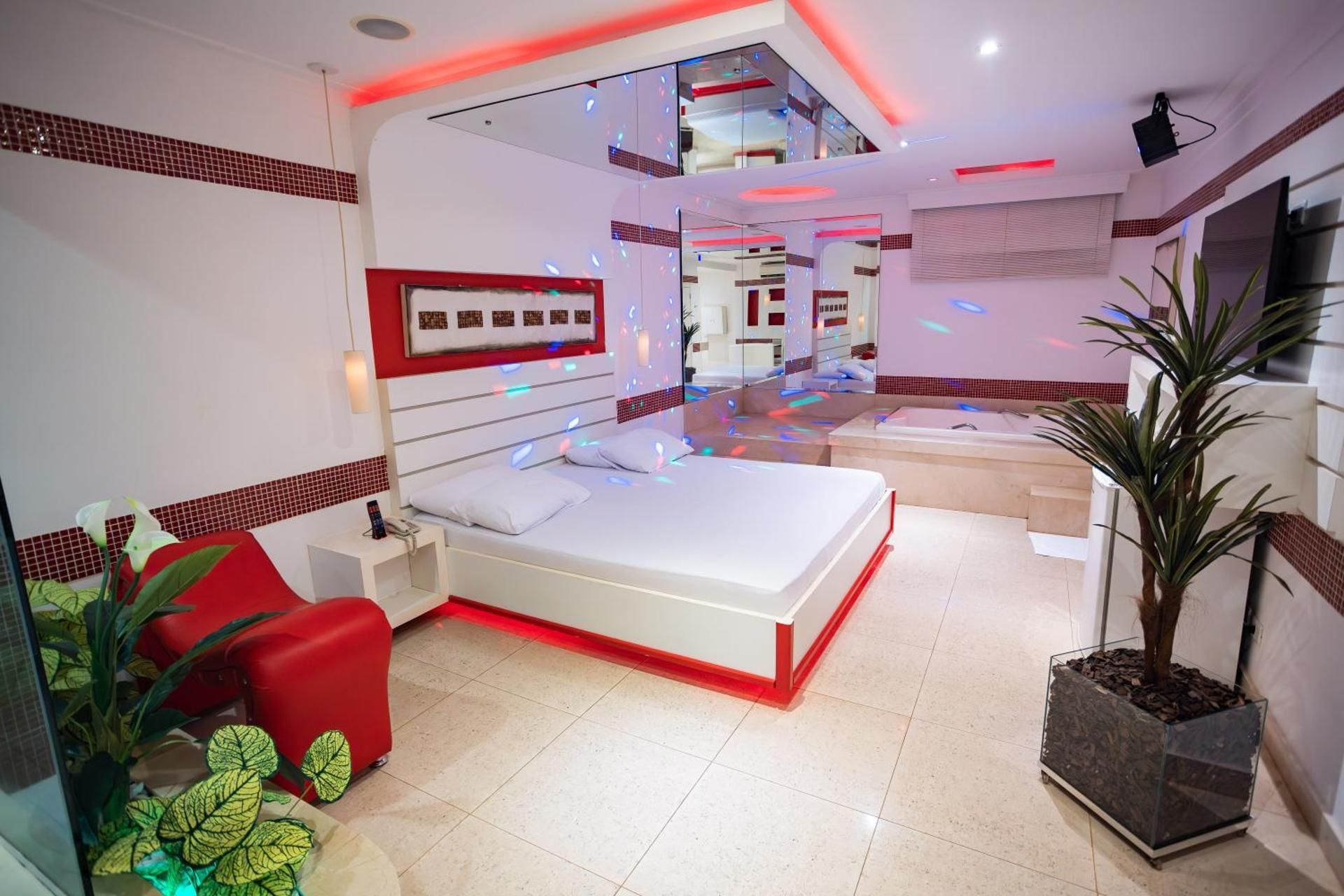 Suite with Spa Bath