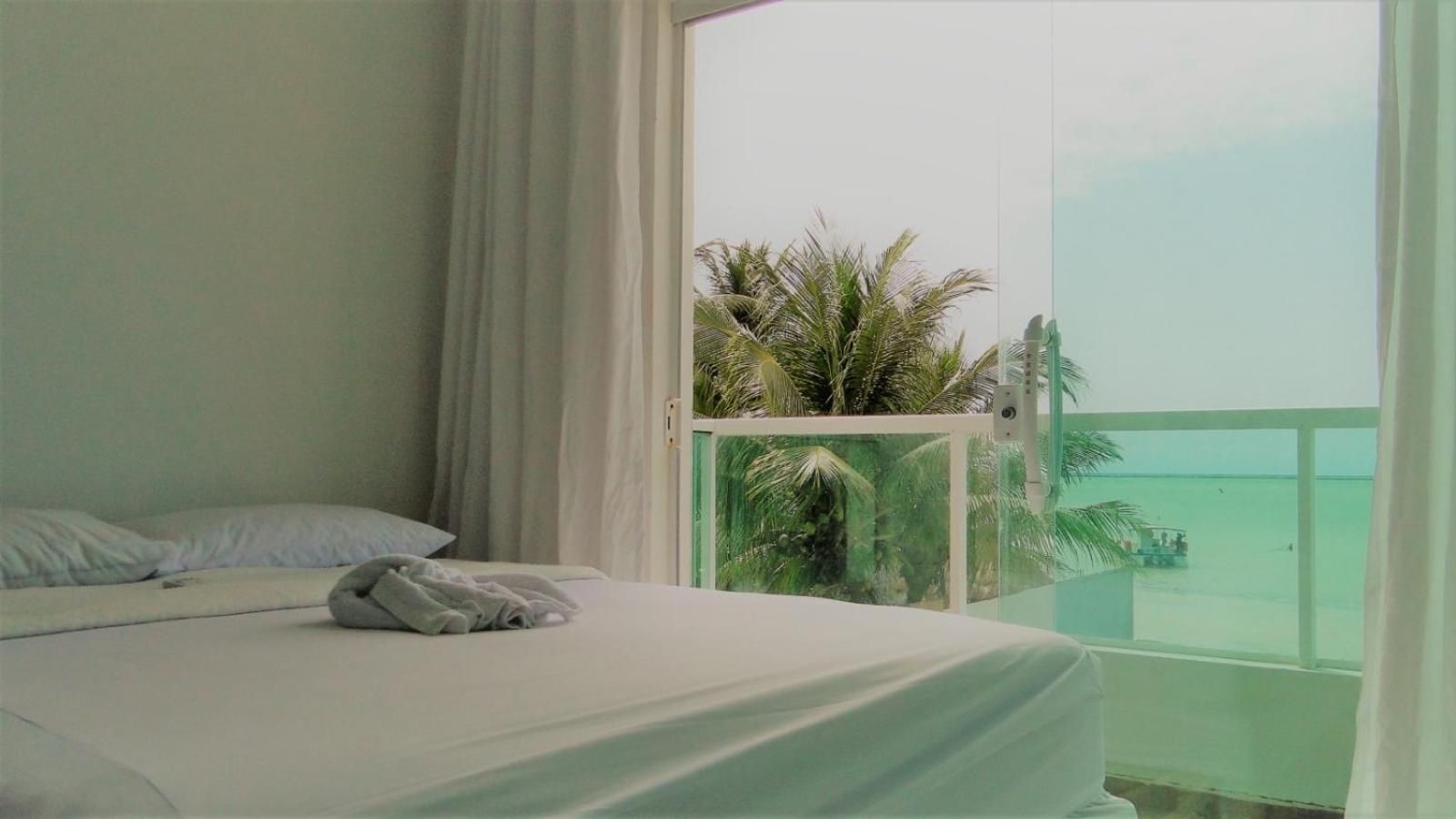 Deluxe Double Room with Balcony and Sea View