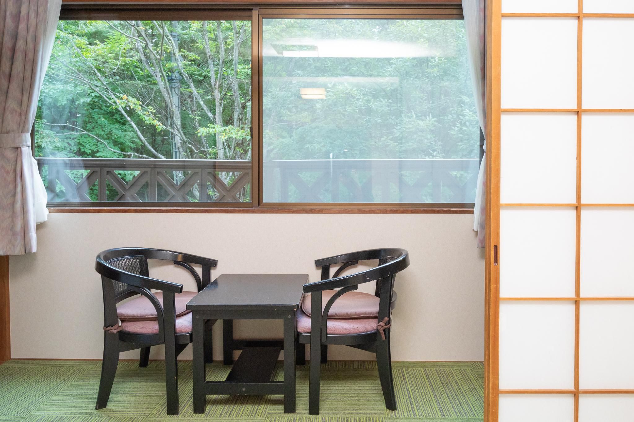 [Non-smoking] Japanese-style room 10 tatami (wide greenery/unit bath/toilet)