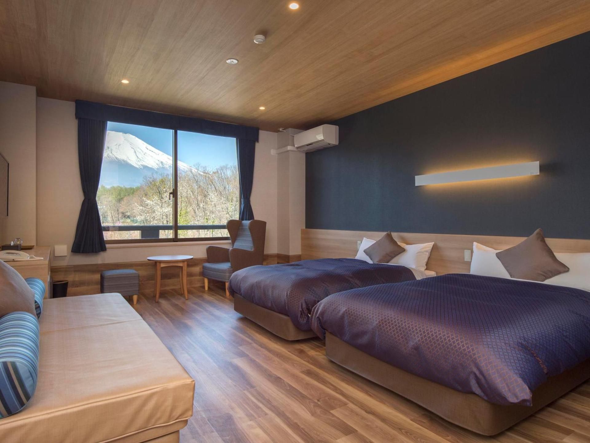 Mt. Fuji View Room (Nonsmoking) (34.65㎡)