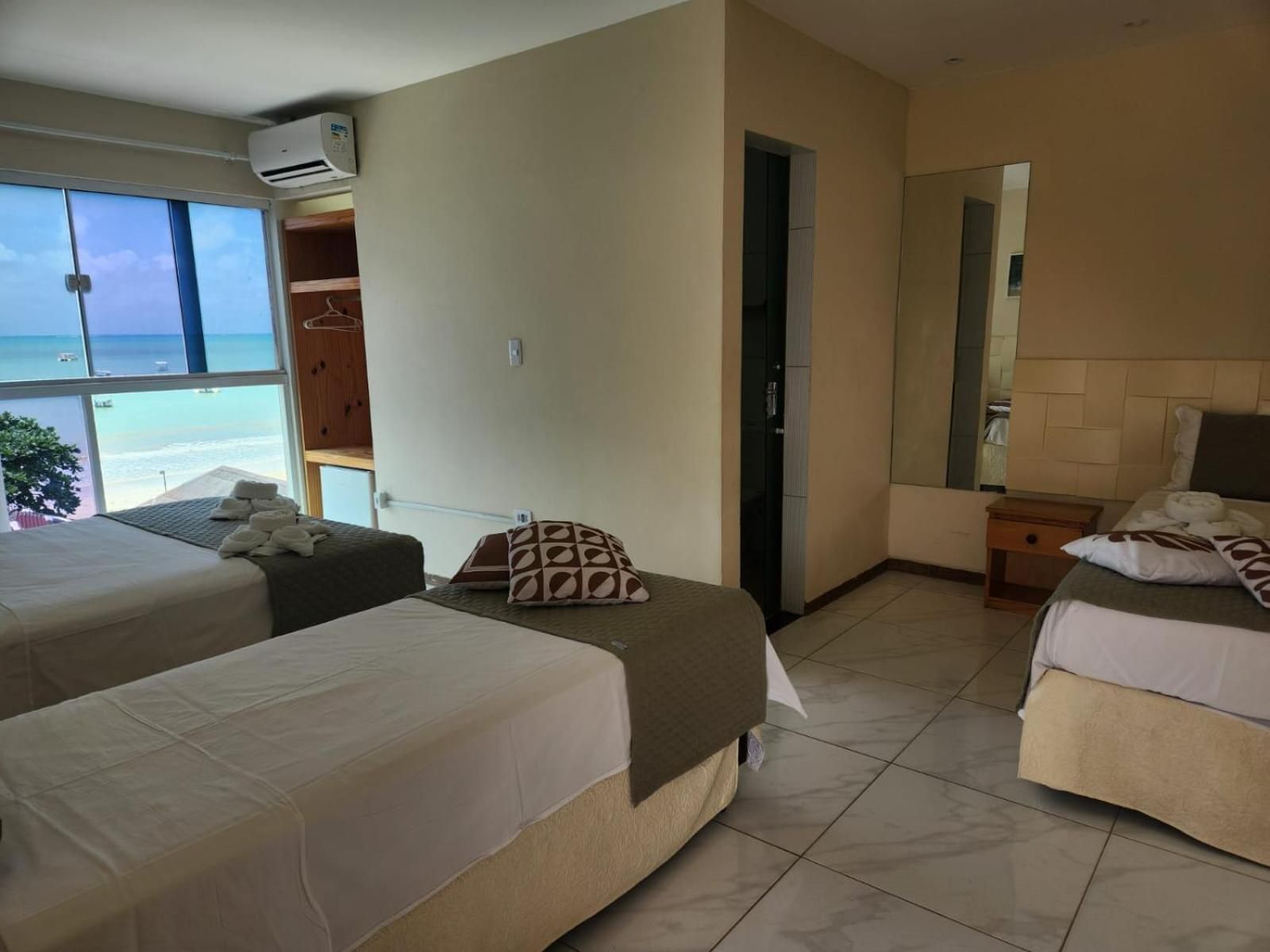 Quadruple Room with Sea View