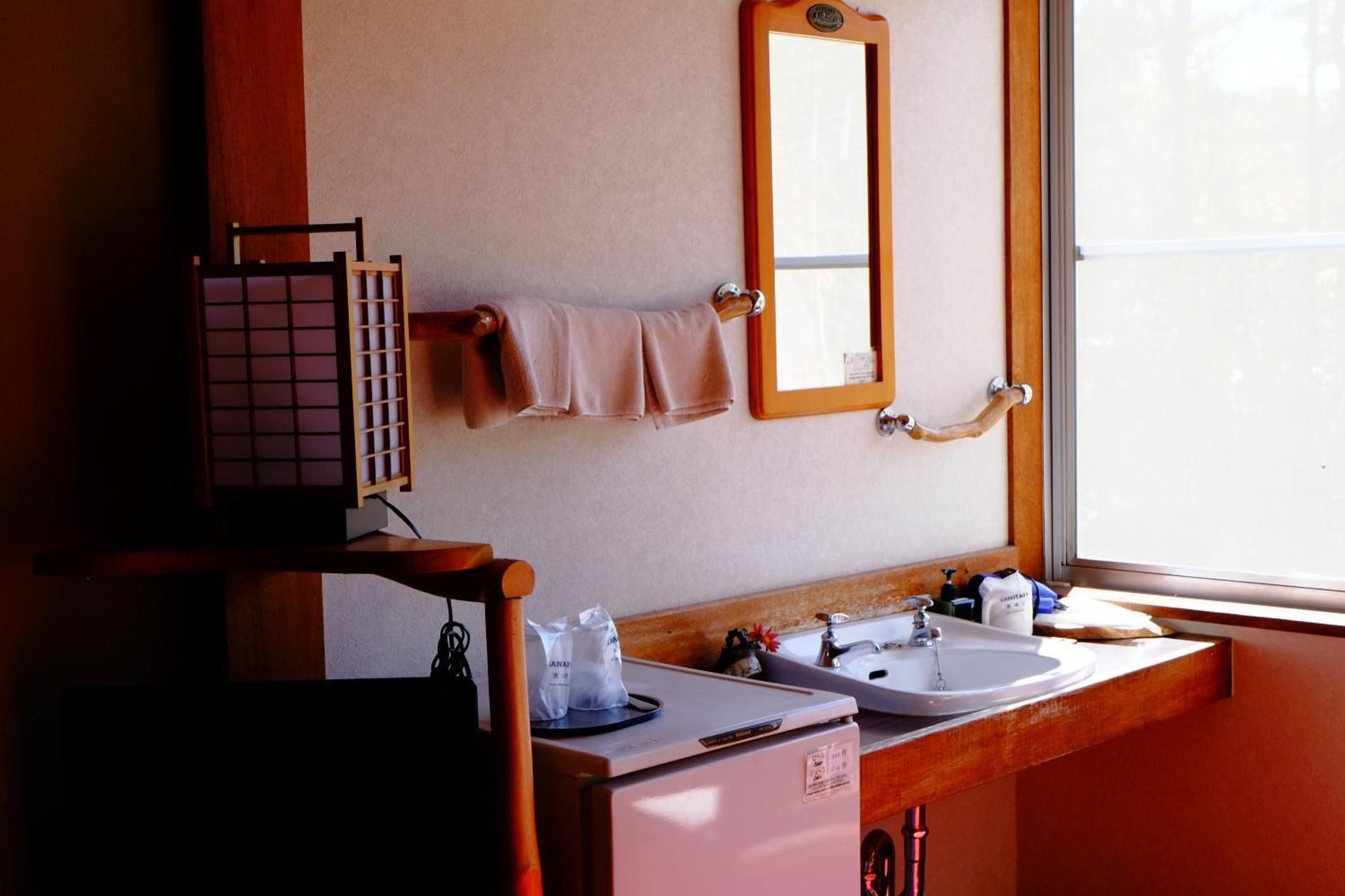 Japanese-Style Twin Room with Private Bathroom