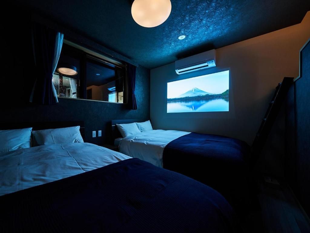 Room 4