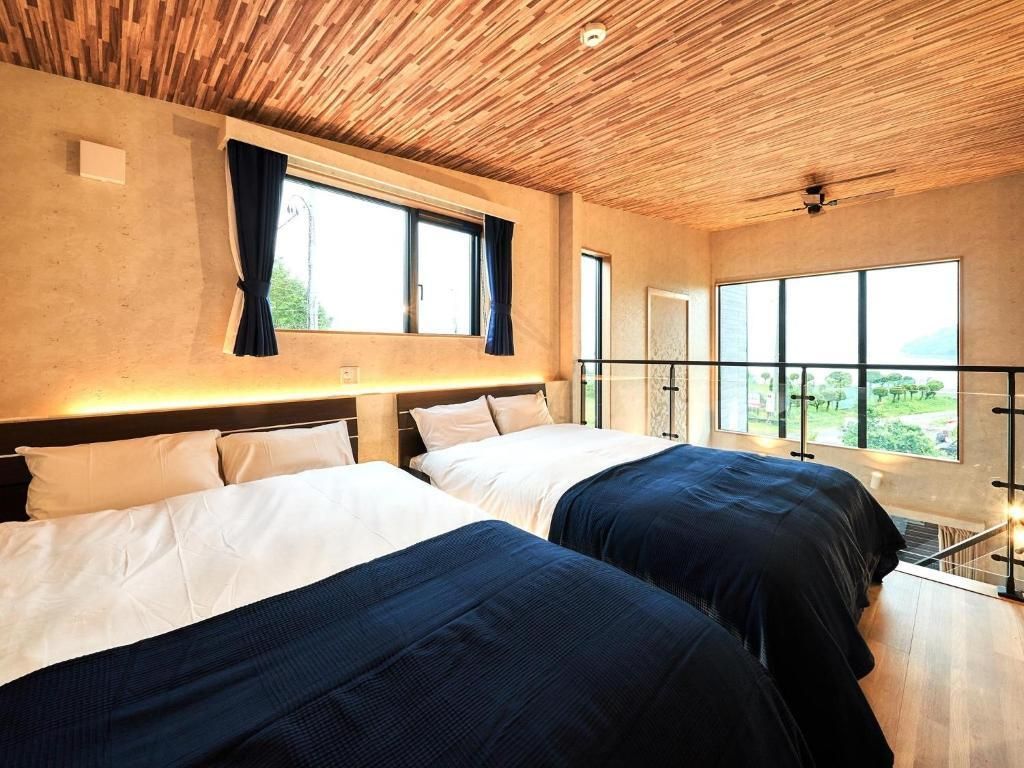 Room 2