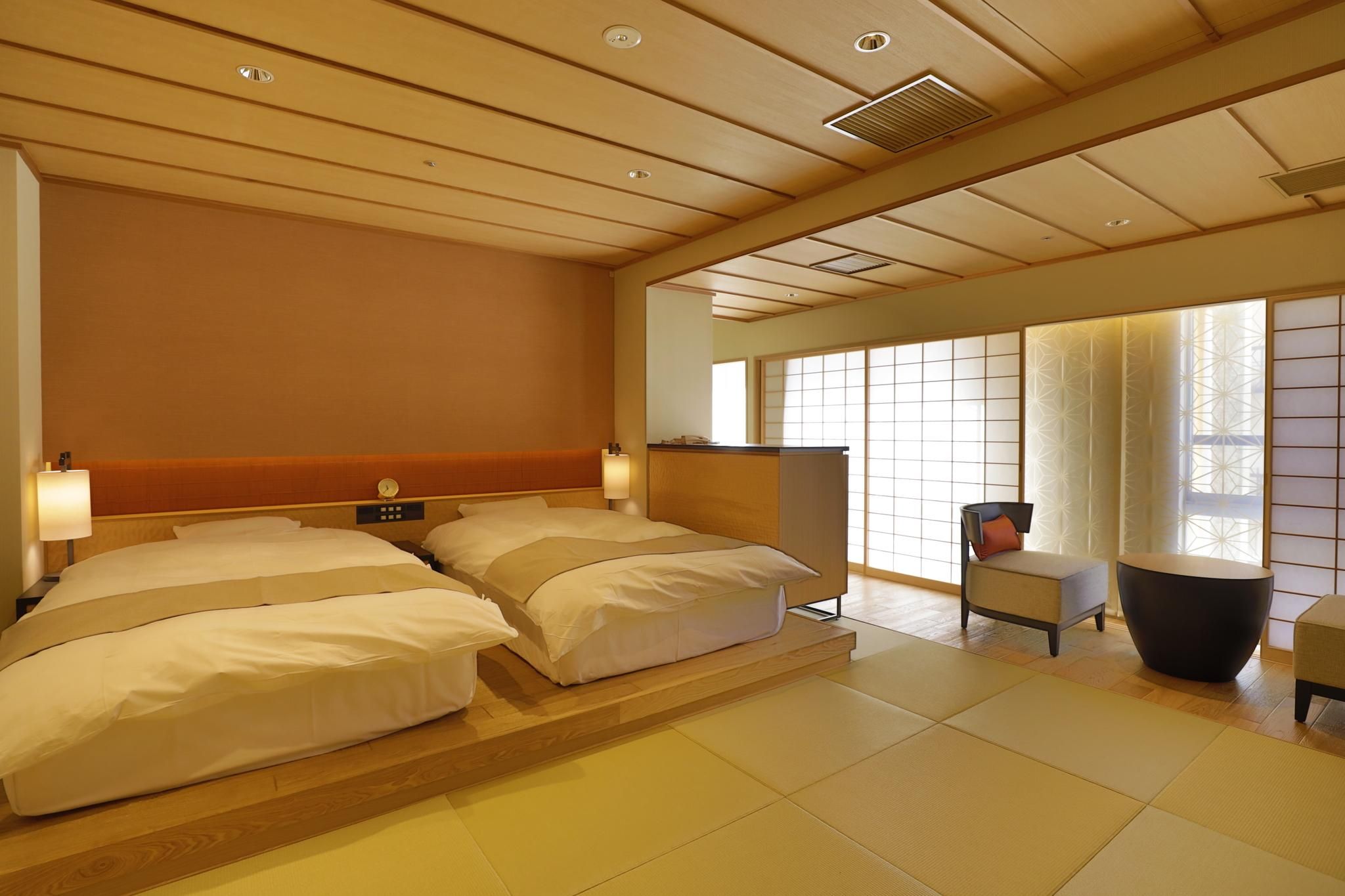 Tokiwadai Modern Japanese-Western Style Room with Shower Booth - Non-Smoking