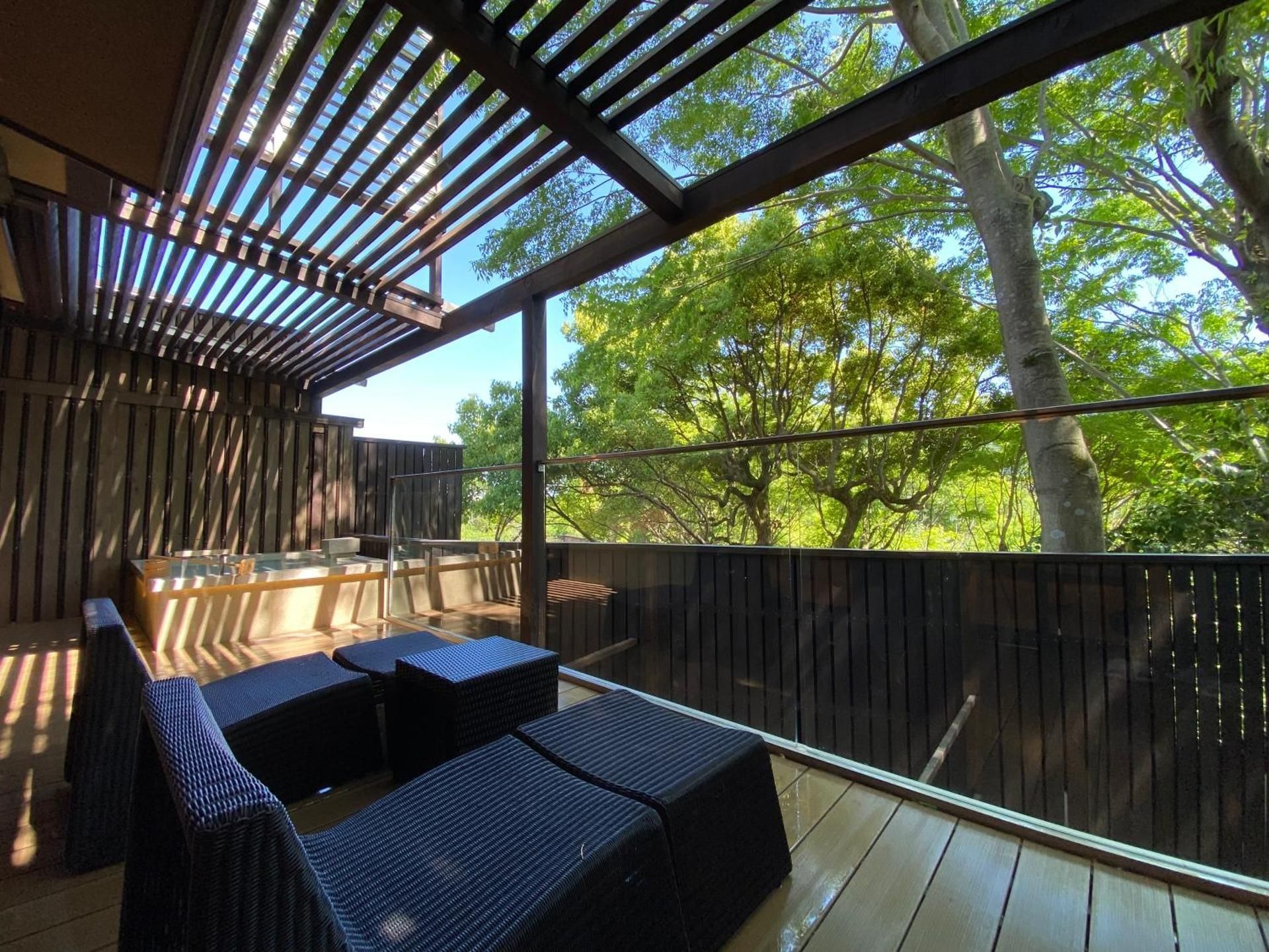 Japanese-Style Room with Open-Air Bath