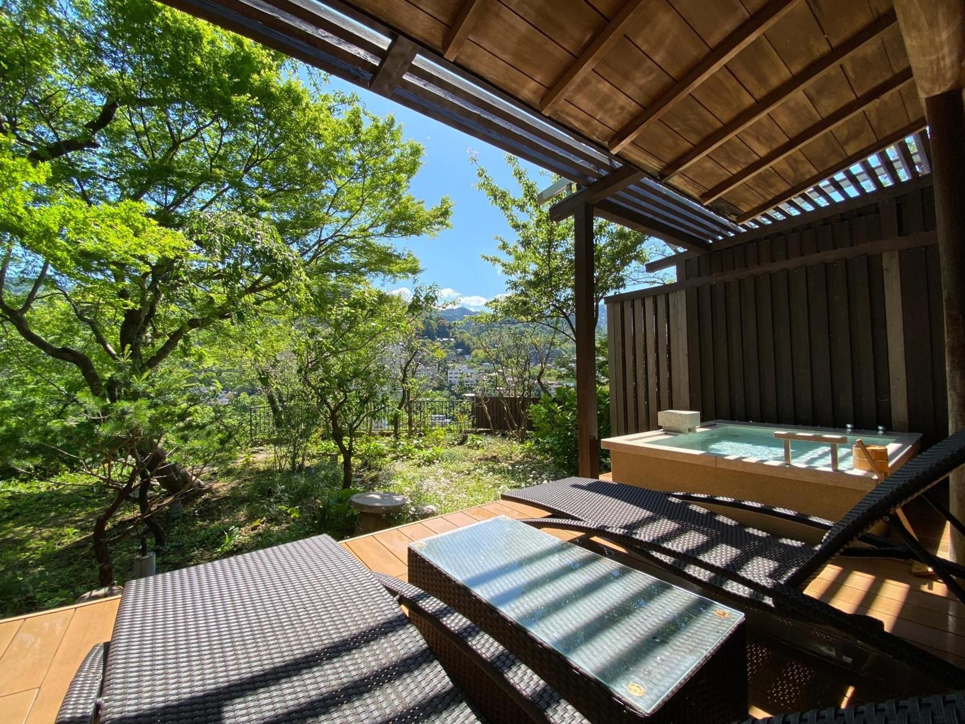 Twin Room with Open-Air Bath
