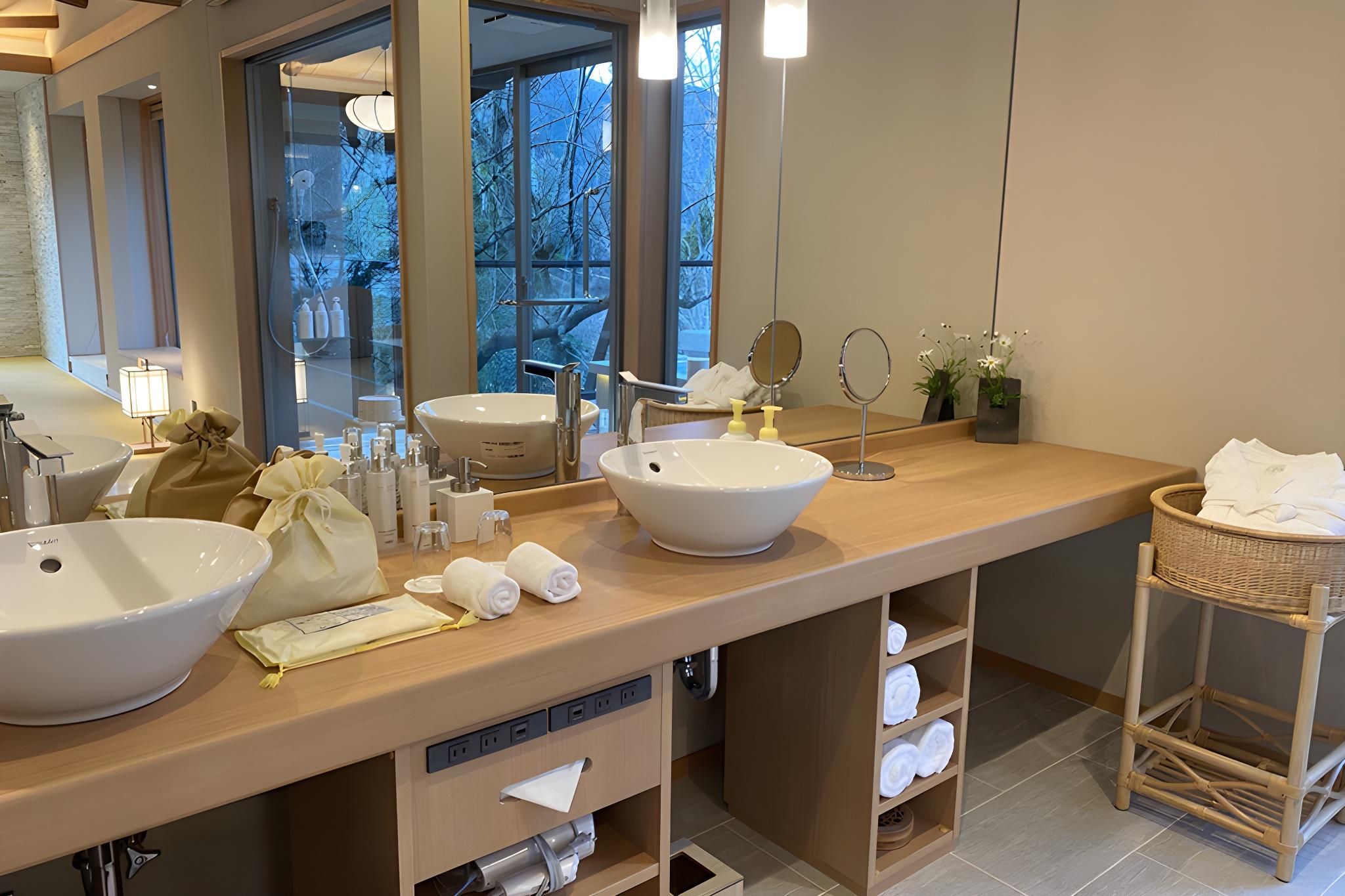 Western Japanese Style Suite Room - KATSURAGI