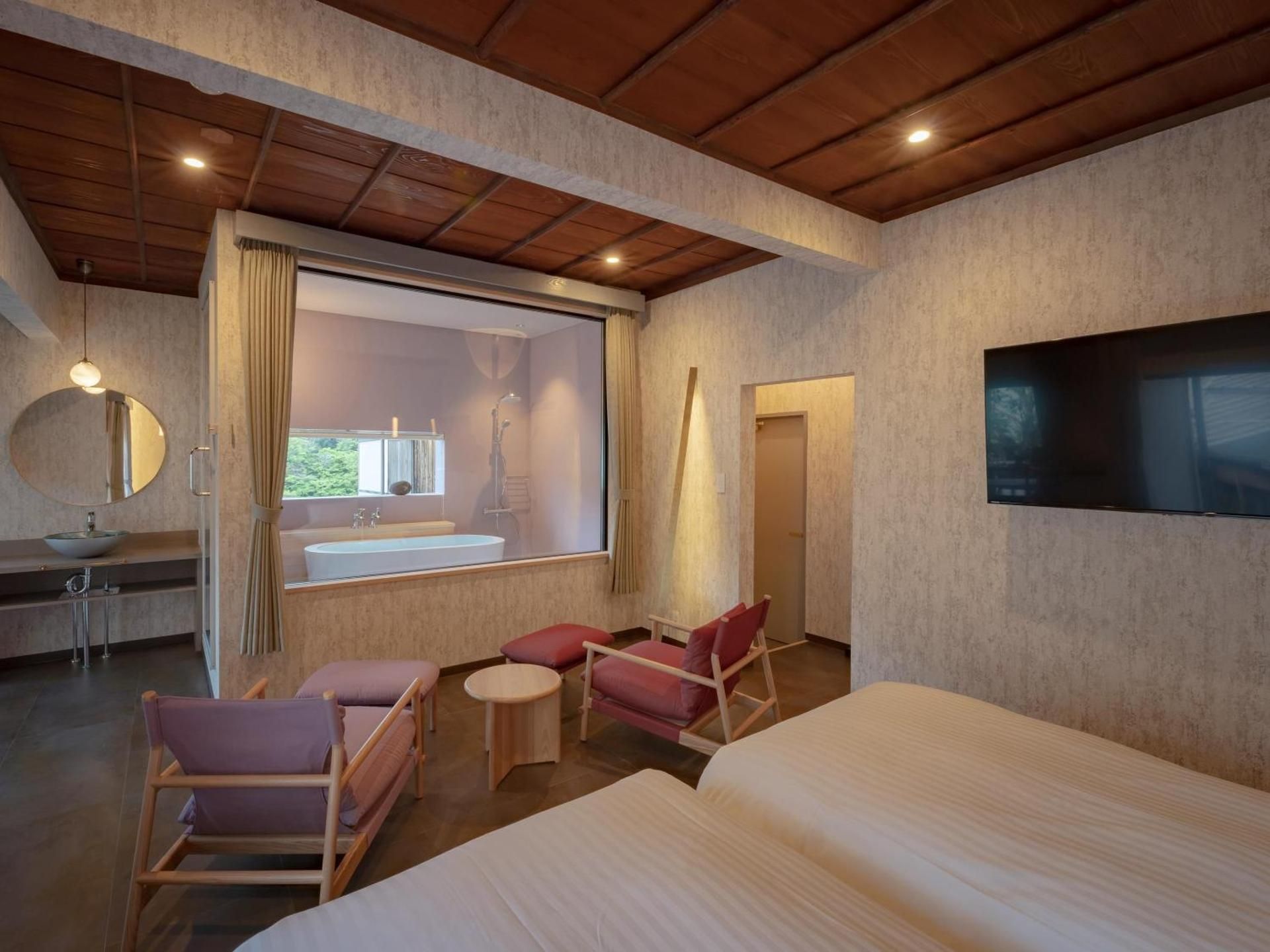 Twin Room with Bathroom