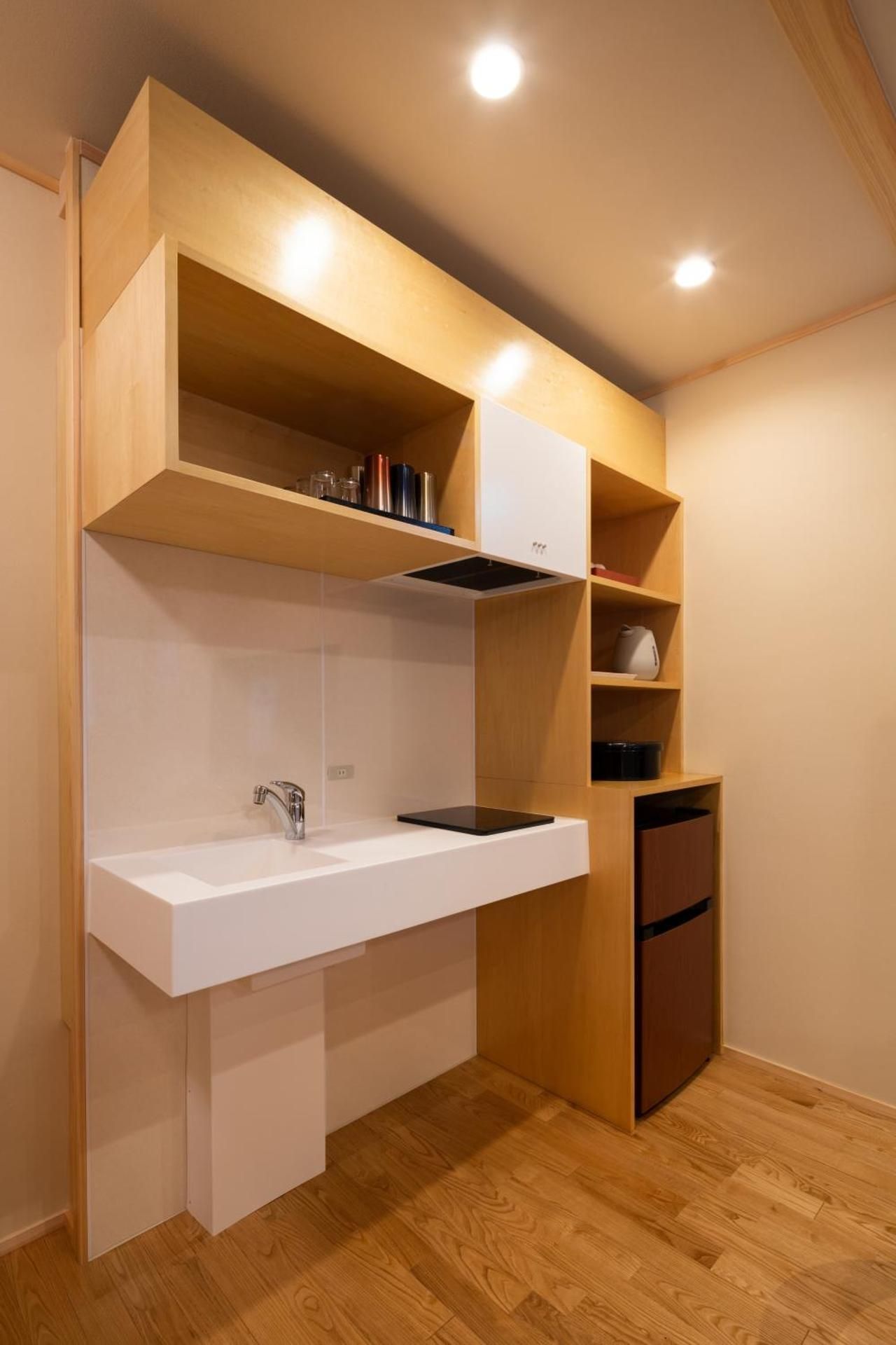 Japanese-Style Family Room - Annex
