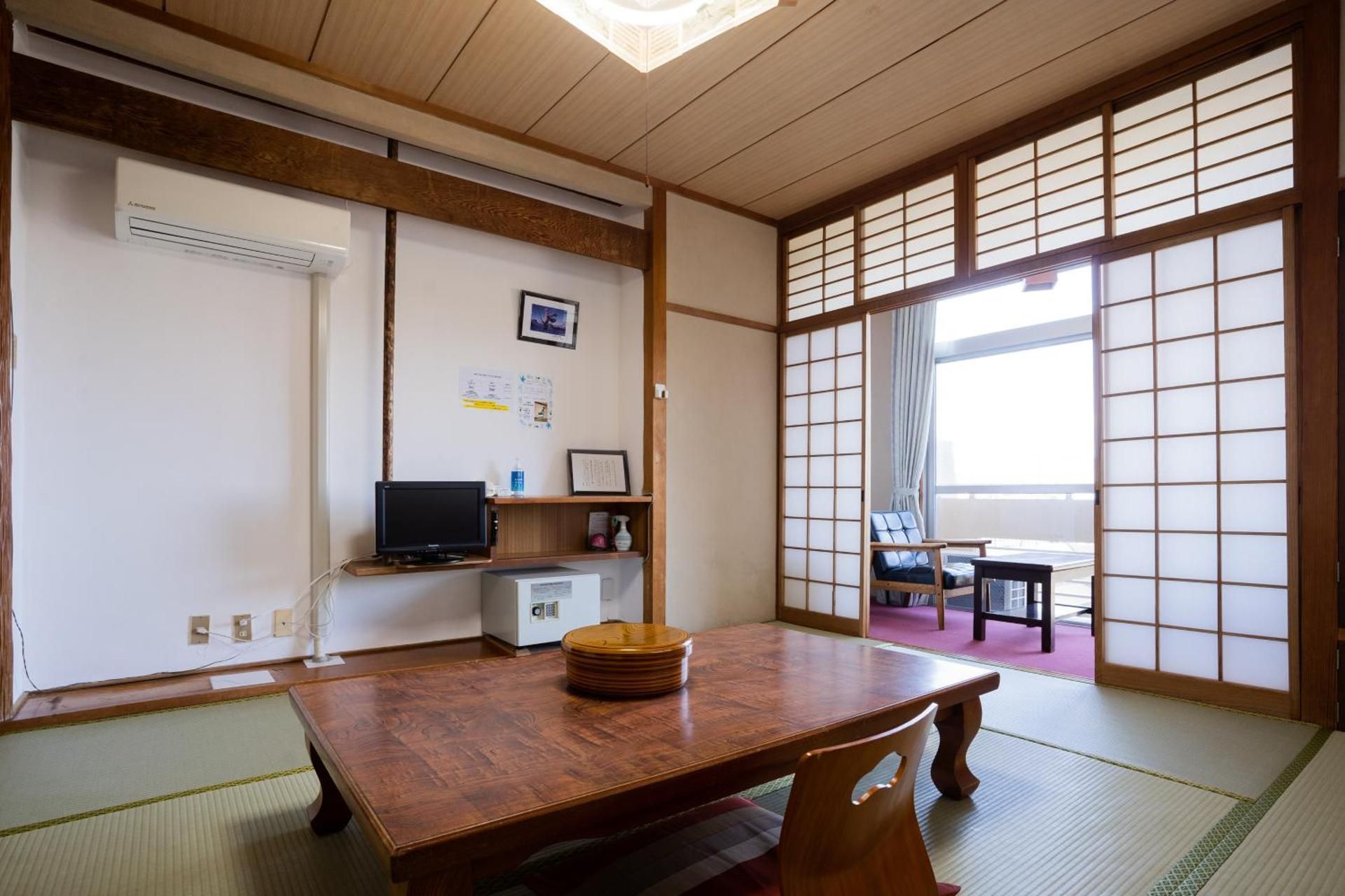Japanese Style Room with 10 Tatami - Non-Smoking