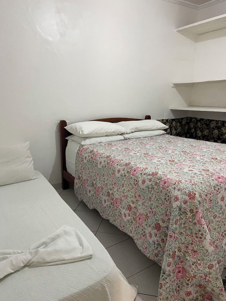 Basic Triple Room