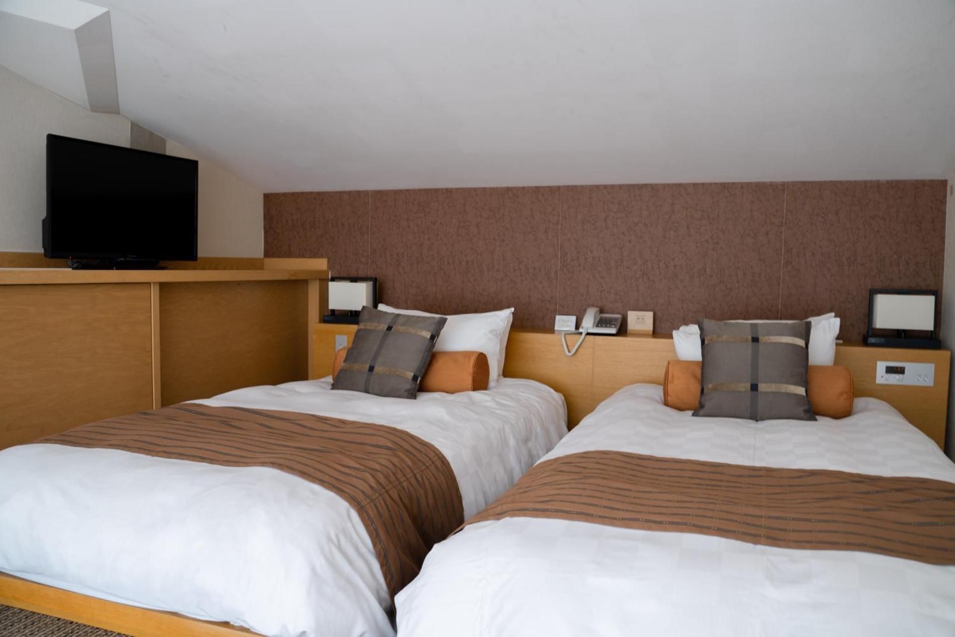 Classic Quadruple Room