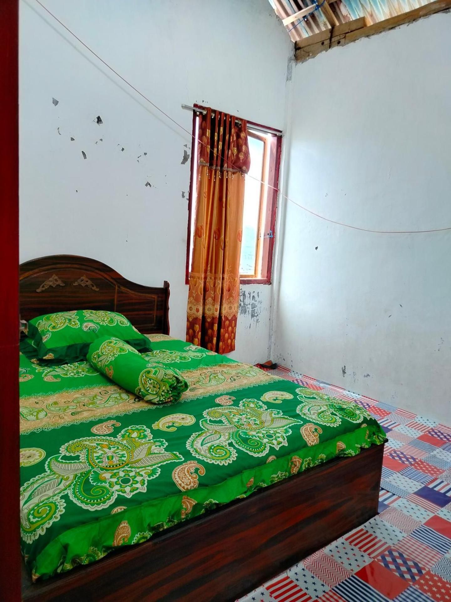 Budget Single Room