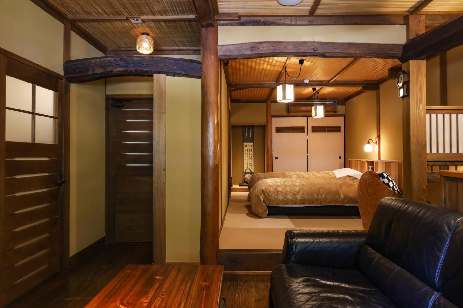 Standard Twin Private Bathroom