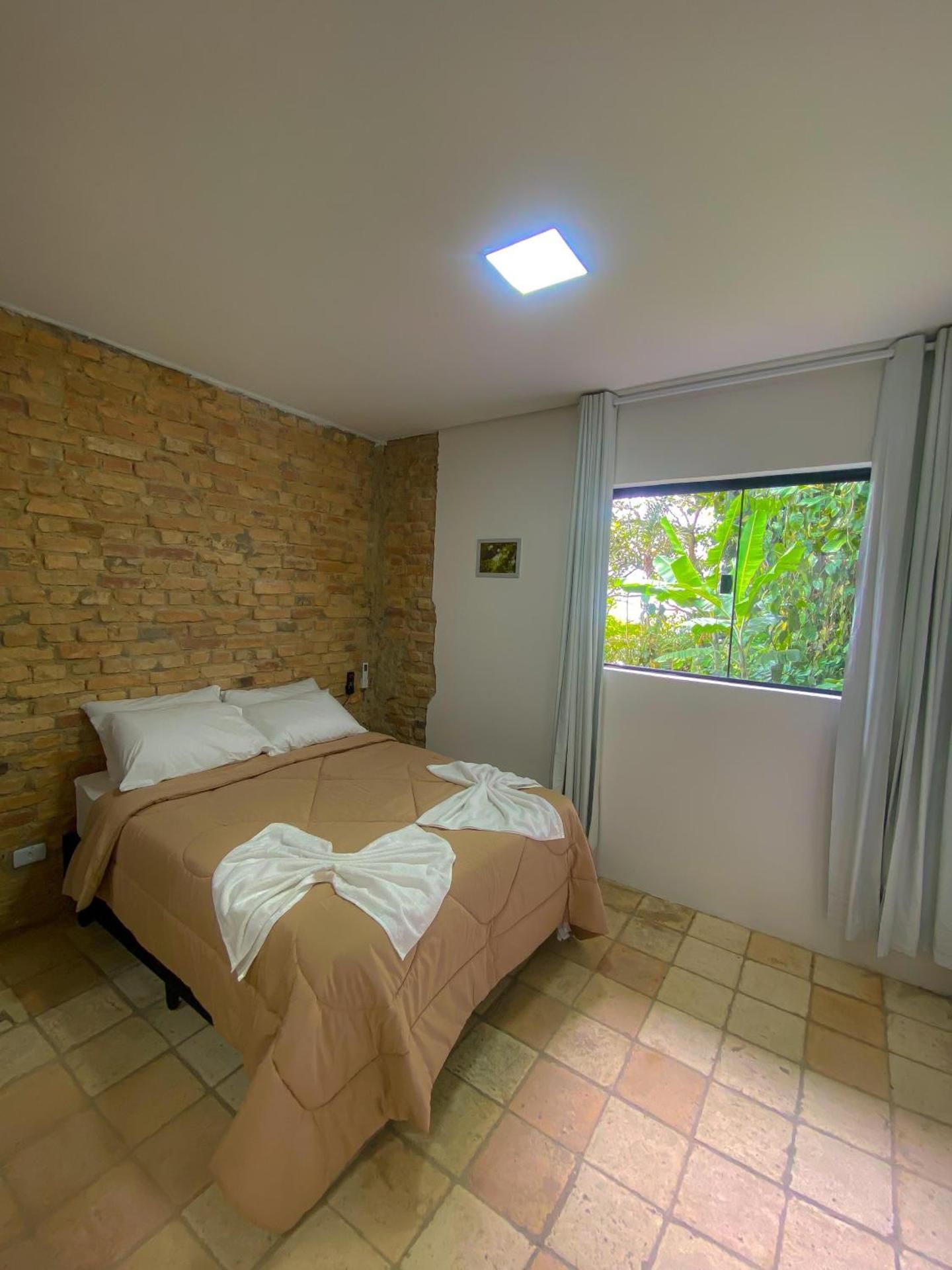 Deluxe Double Room with Side Sea View