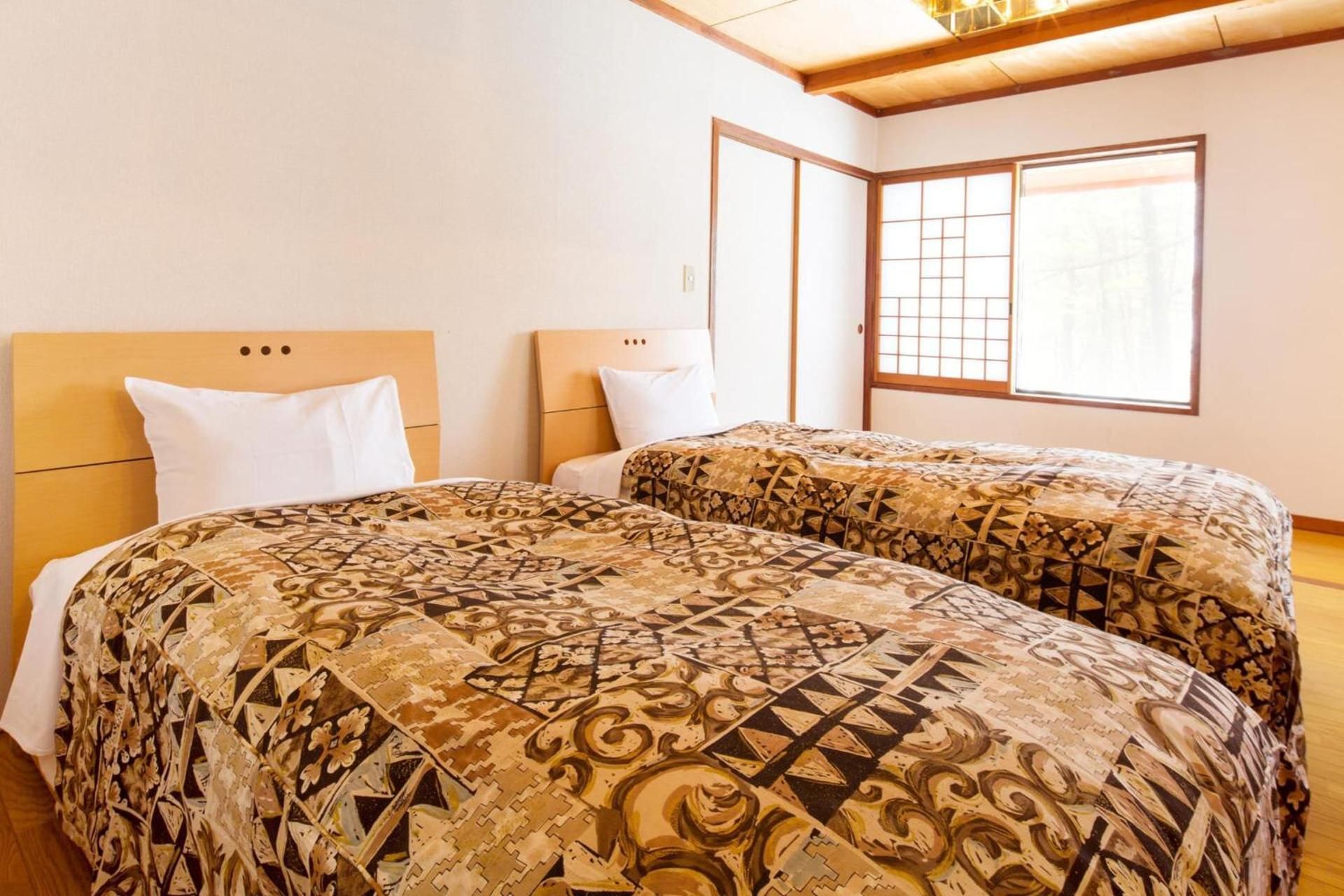 Forest View Cottage (Japanese-Western-Style Room) (Nonsmoking)