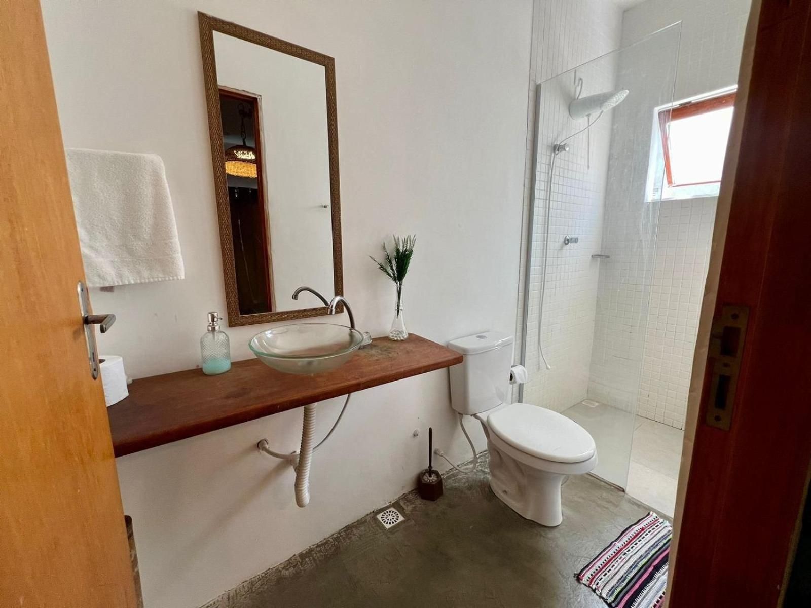 Deluxe Queen Suite