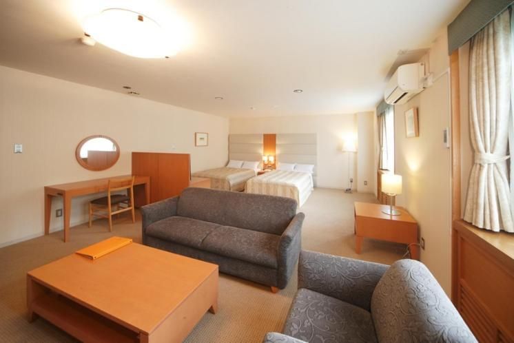 Triple Room