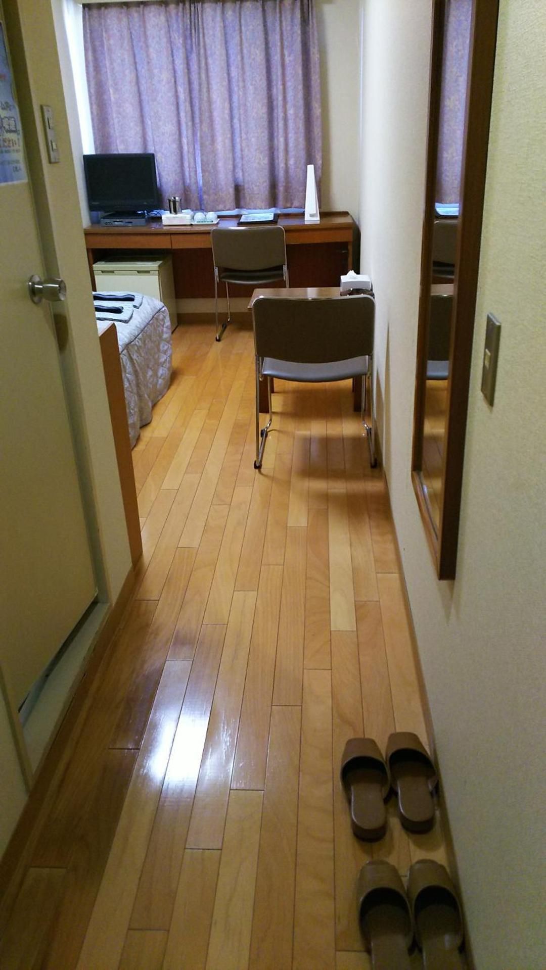 Semi Double Room - Smoking