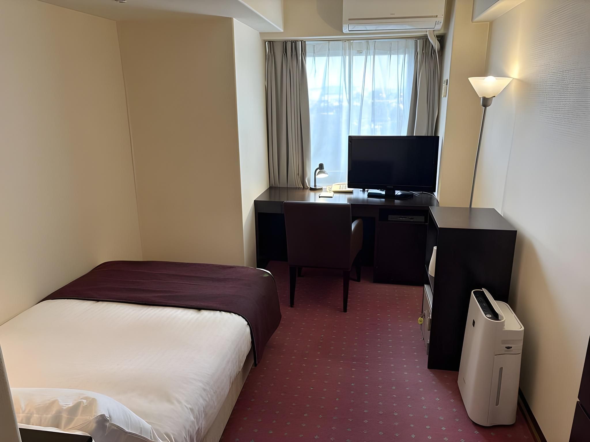 Standard Semi-Double Room - Non-Smoking