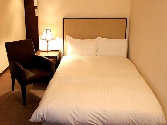 Standard Semi-Double Room - Non-Smoking