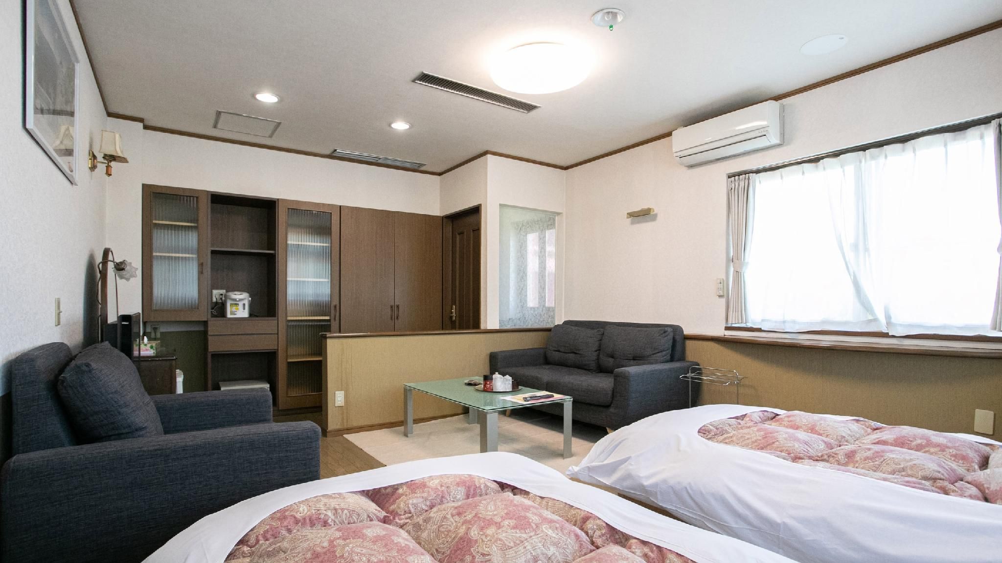 Western Style Room