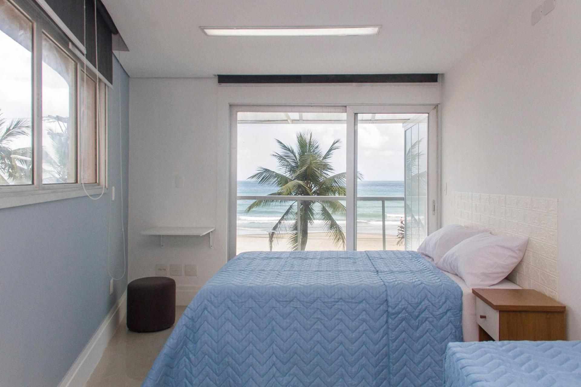 Deluxe Triple Room with Sea View