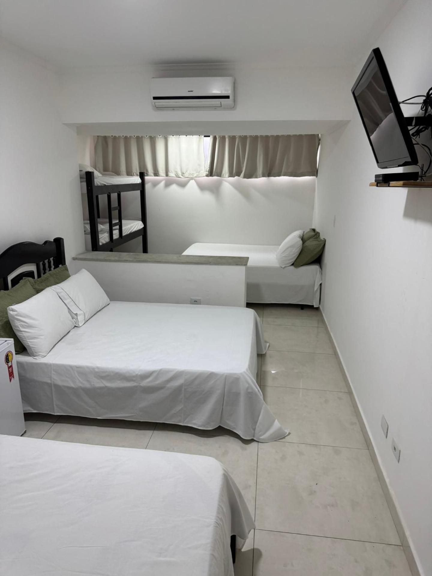 Deluxe Family Suite