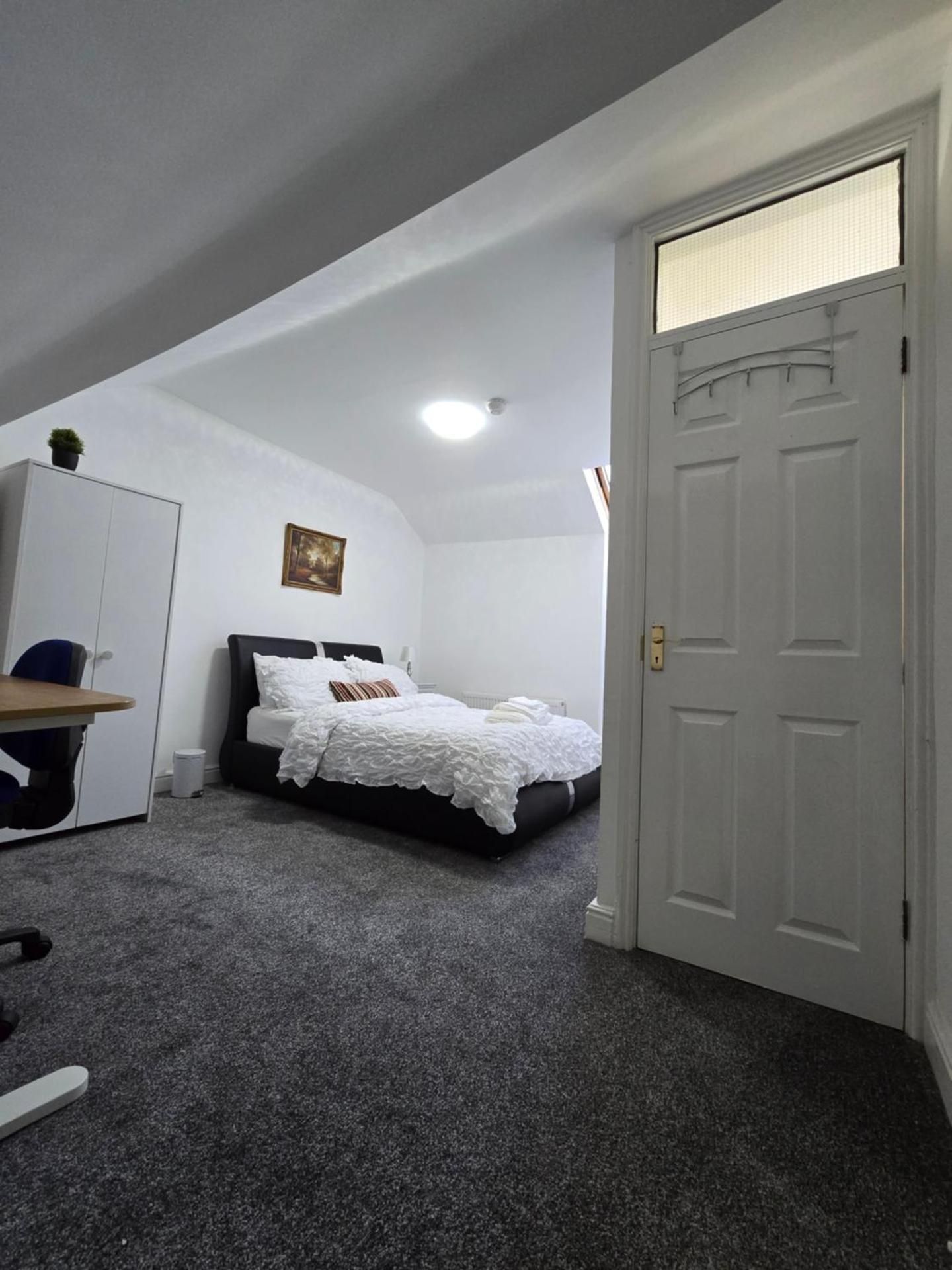 Double Room 3