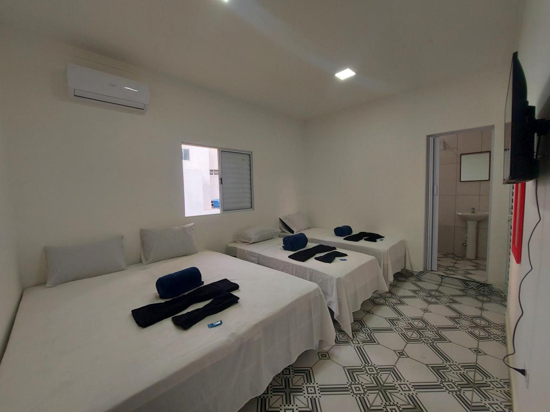 Quadruple Room with Private Bathroom
