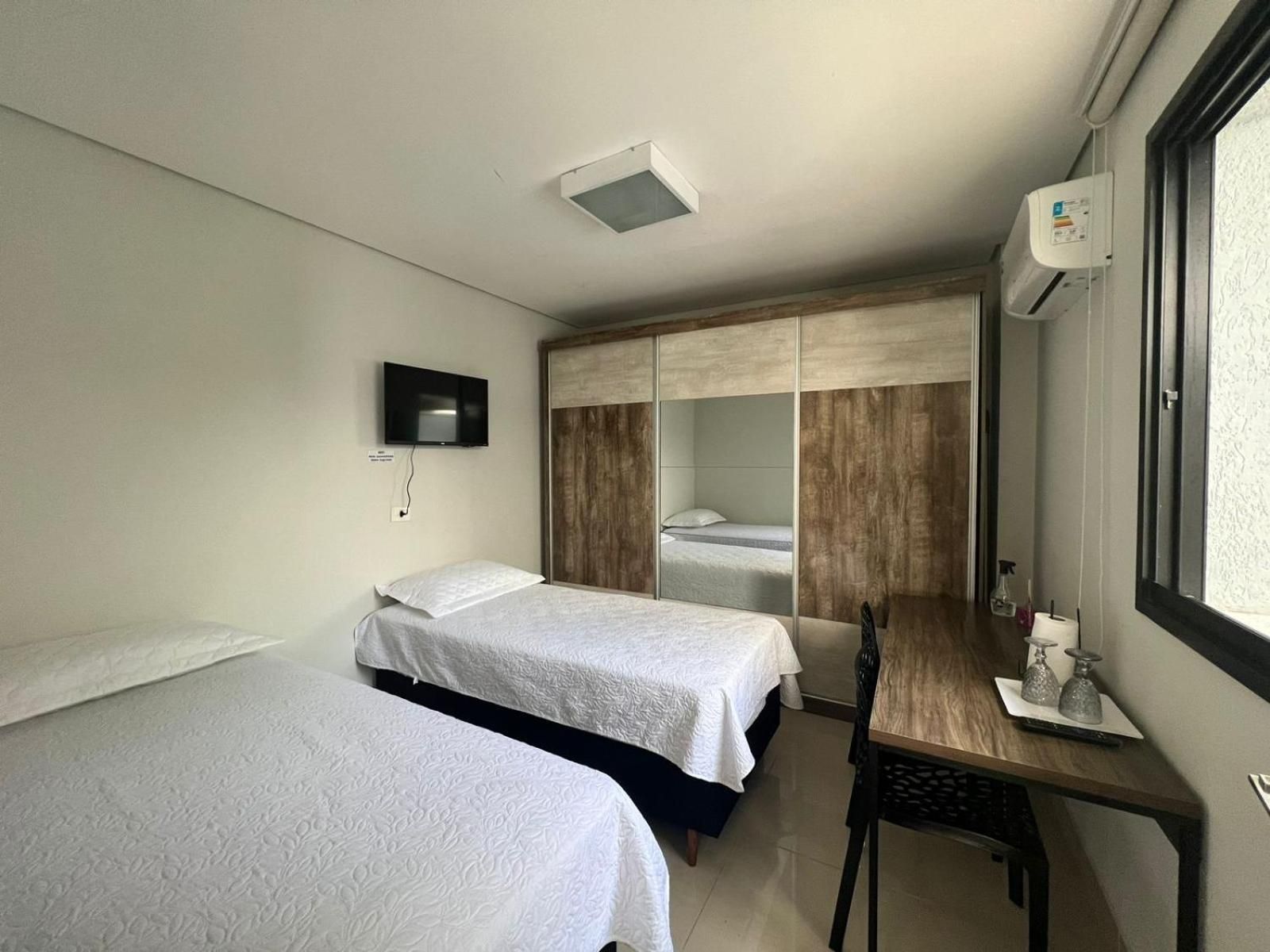 Twin Room with Shared Toilet