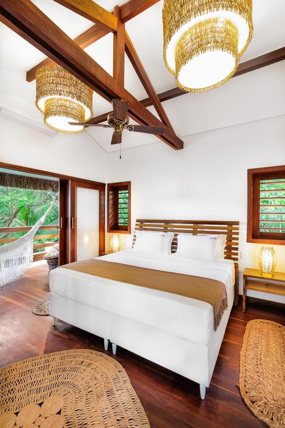 Suite with Hot Tub