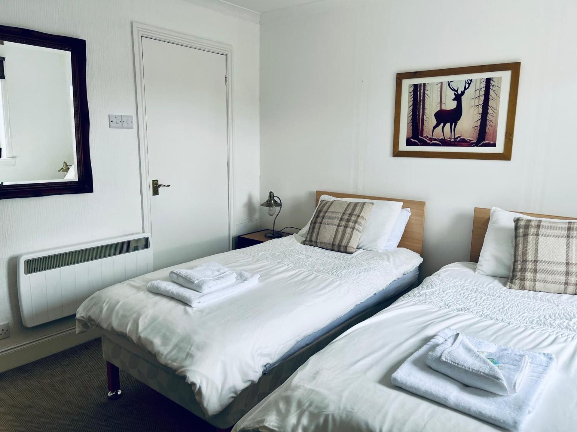 Twin Room with Private Bathroom