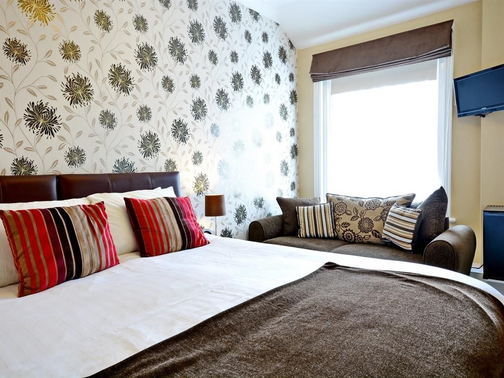 Double or Twin-Ensuite