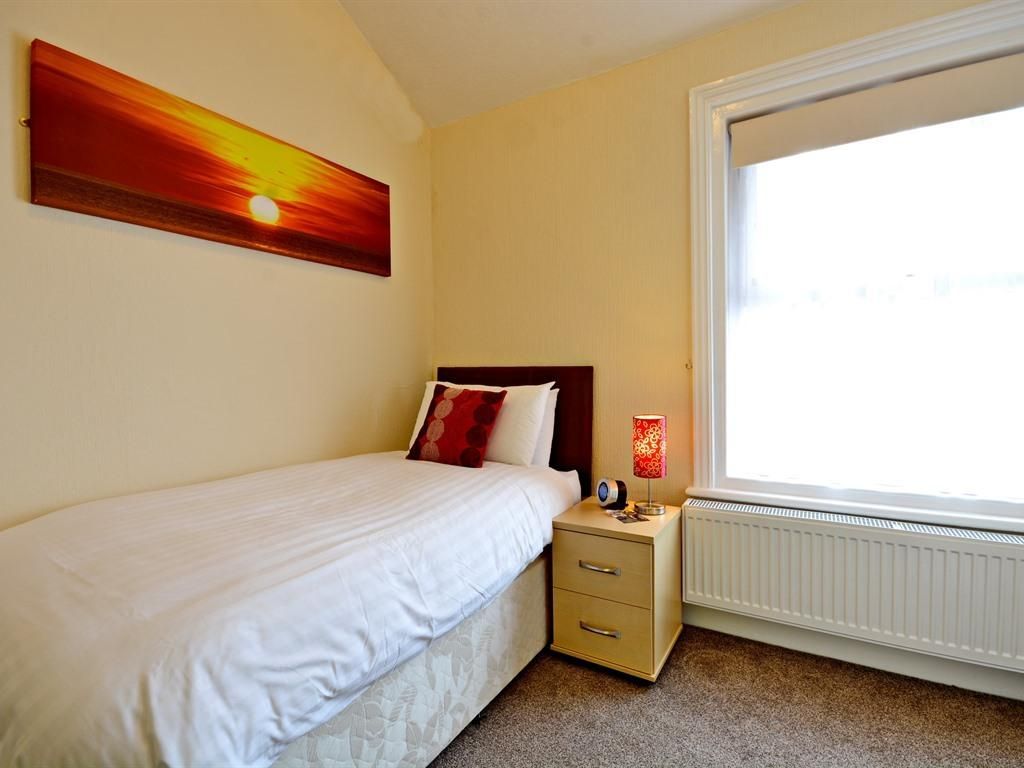 Family room-Superior-Ensuite-for 5