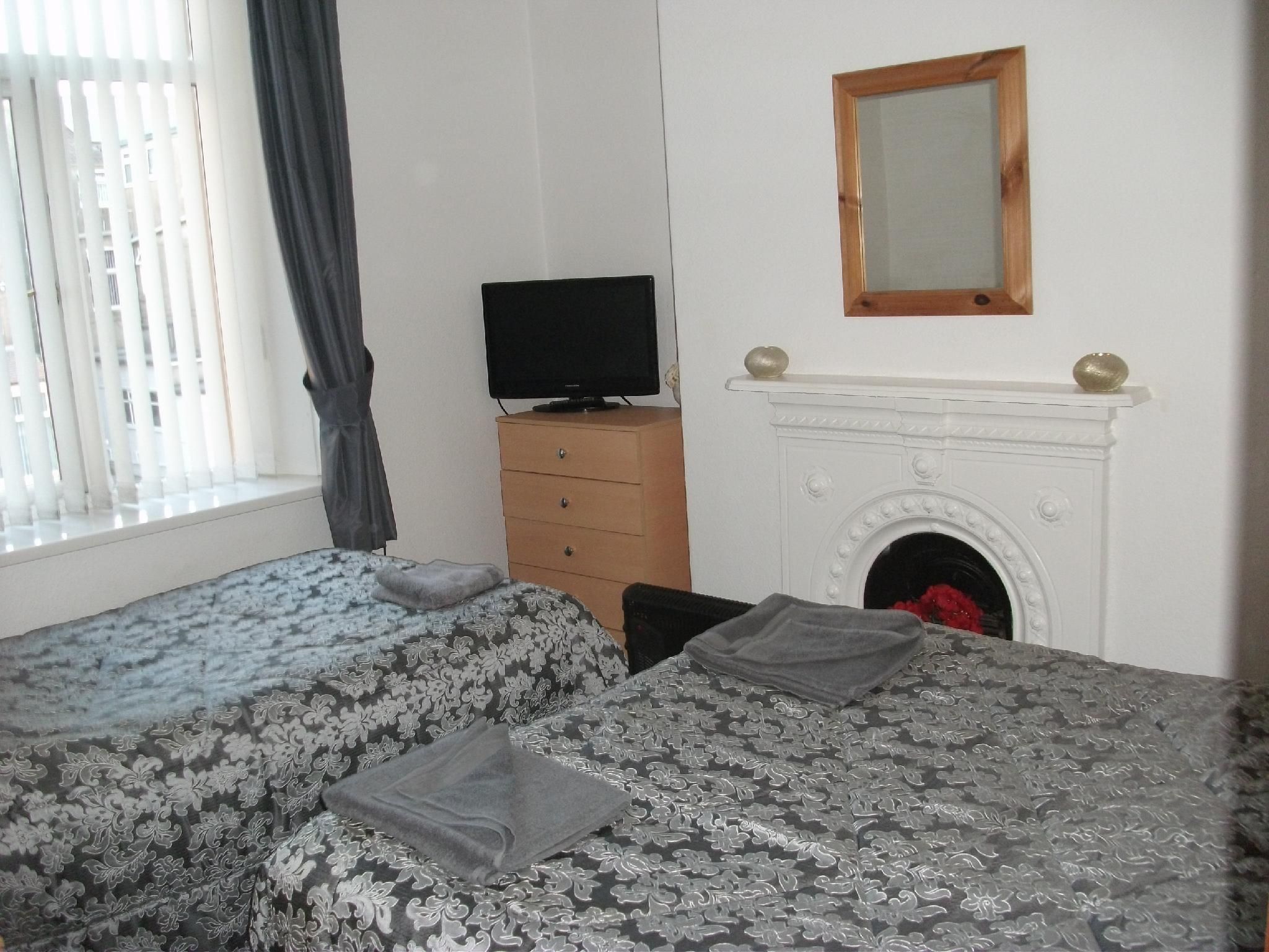 Apartment-Ensuite-Serviced 4