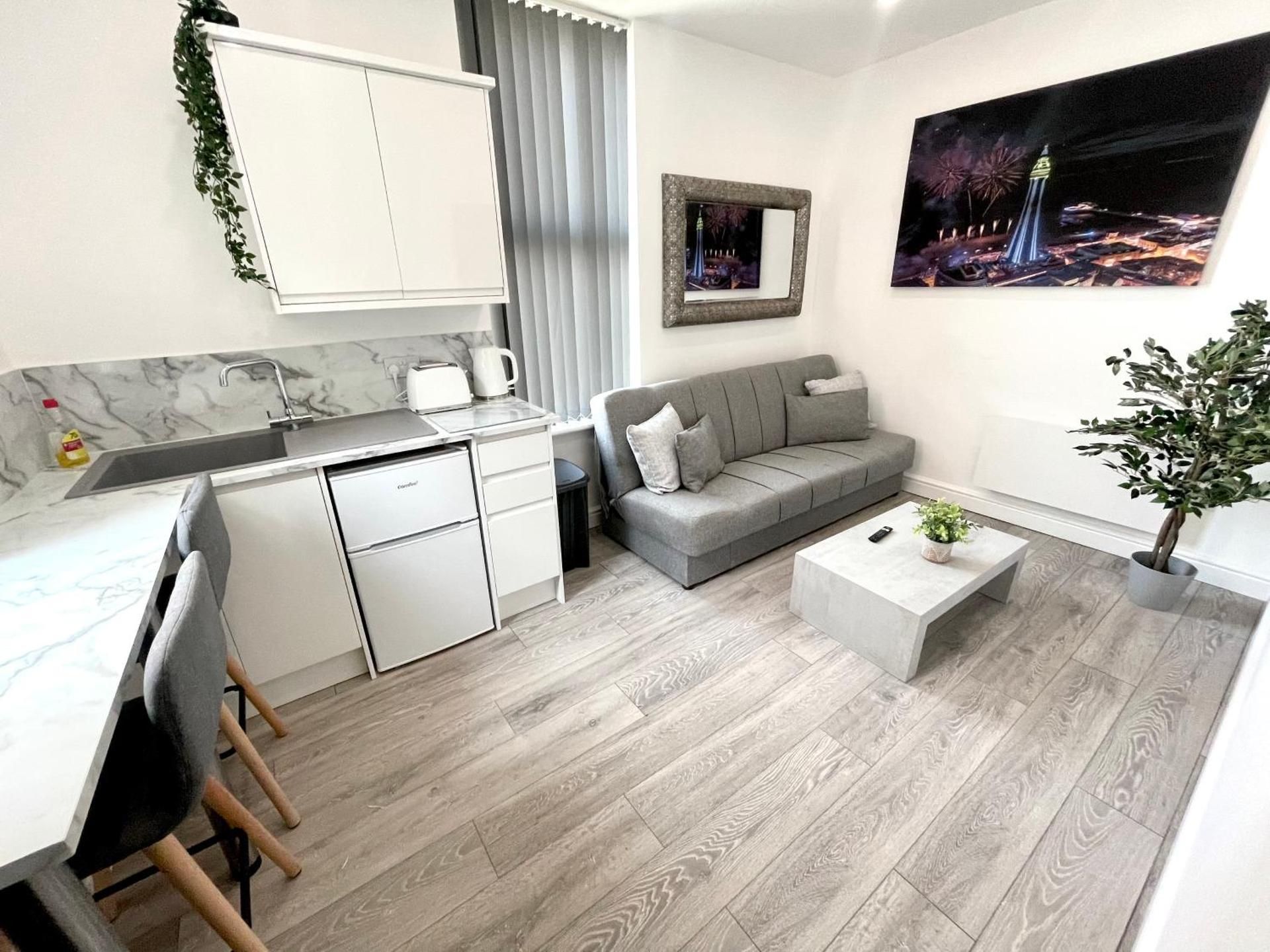 Standard Suite with Spa Bath