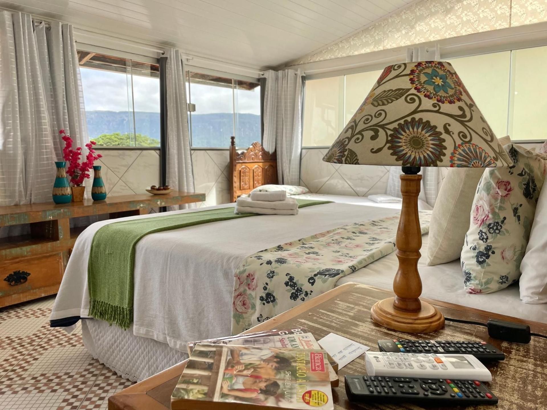 Deluxe One-Bedroom Apartment with City View