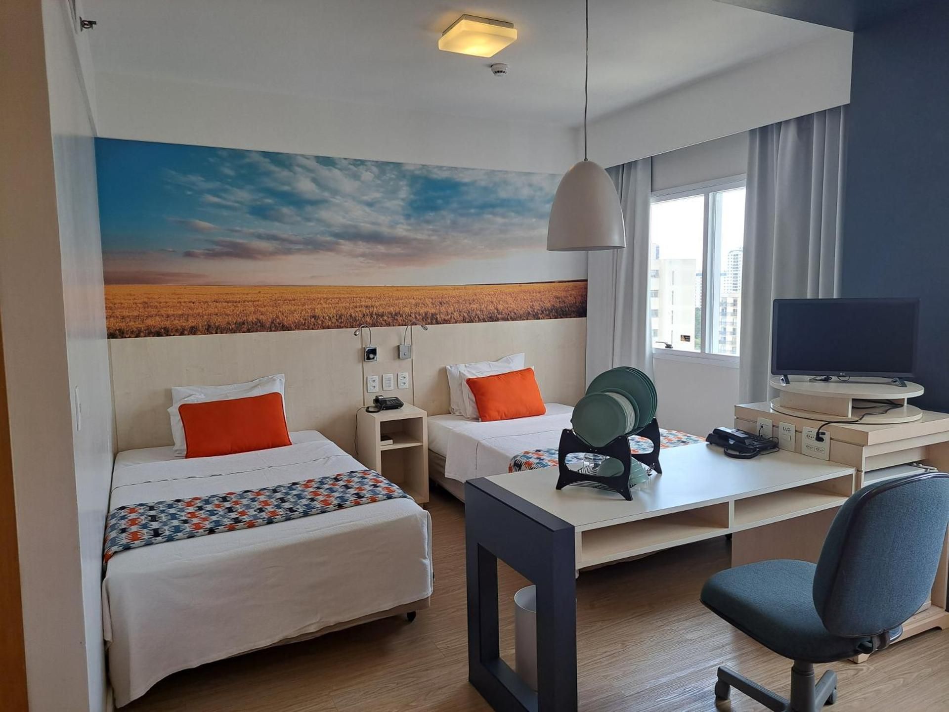 Suite with City View