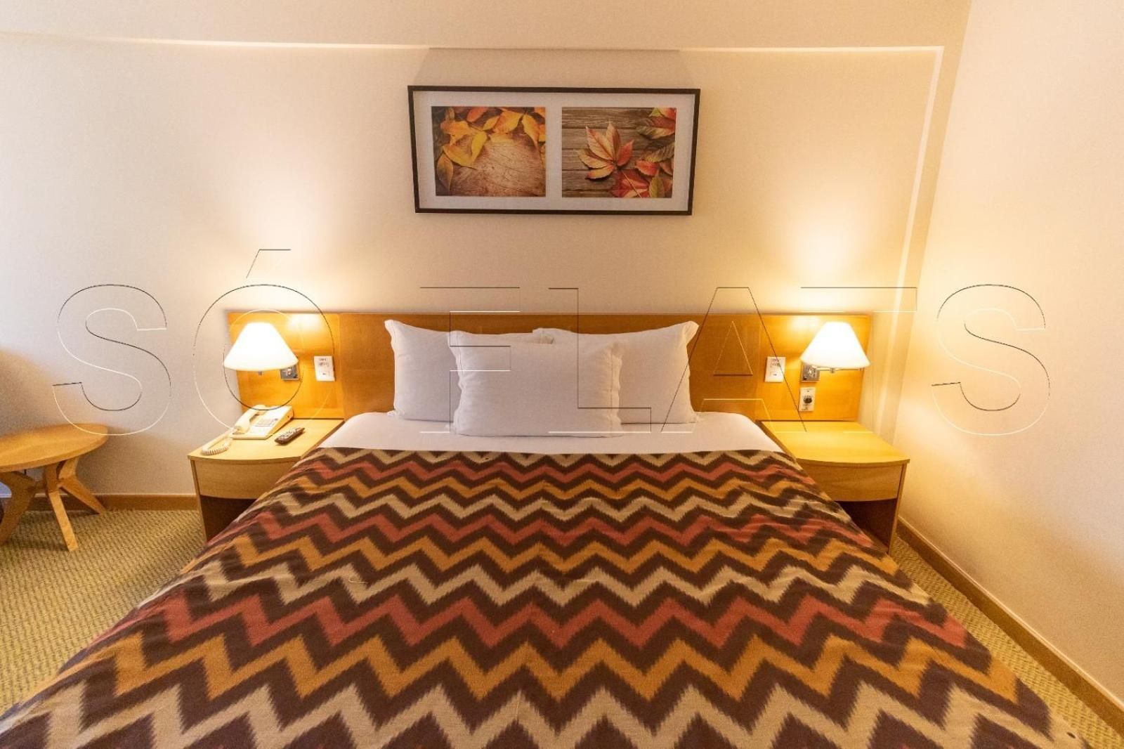 Deluxe Room (2 Adults + 1 Child)